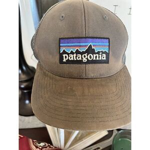 Patagonia P 6 Logo ‎ Hat Snap Back Faded Black